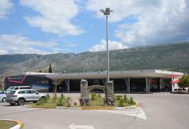 Radnici Aerodroma Mostar iznijeli jasan stav "Ako nam ne povećaju plate, NIJEDAN CIVILNI AVION NEĆE POLETJETI"