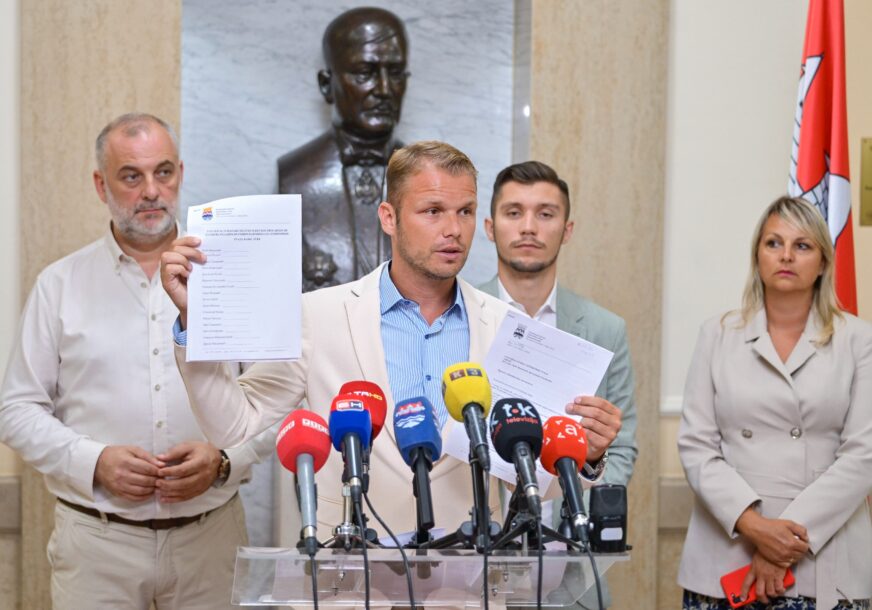Stanivuković pozvao rukovodstvo Skupštine da zakaže sjednicu "Na čekanju BESPLATNI PLACEVI za mlade bračne parove i rješenje vodosnabdijevanja sa sistema Tunjice 1 i 2"