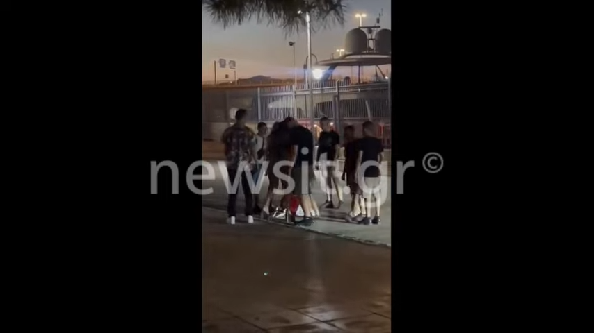 (VIDEO) POTEGLA NOŽ ZBOG LJUBOMORE Maloljetnica (16) izbola tinejdžerku (19) nožem
