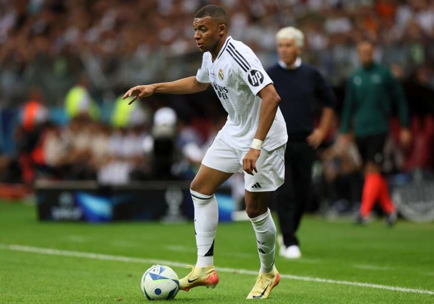 (VIDEO) DESILO SE ONO ŠTO SU SVI ČEKALI Ovo je debitantski gol Kilijana Mbapea za Real Madrid