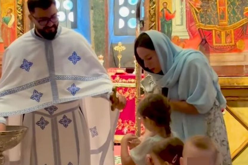 (FOTO) "NAŠE PARČE NEBA" Danica Crnogorčević sa porodicom na Kosovu, pjevačica uputila snažne riječi obožavateljima