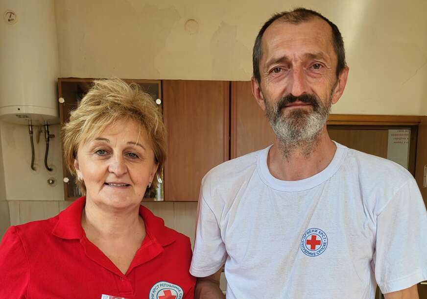 "Važno je samo da se čovjeku pomogne" Mladen Kablar sa Pala DAROVAO KRV 54 puta, dobio plaketu Crvenog krst