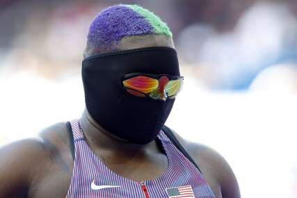 Ona je ženski Hulk: Olimpijska takmičarka u bacanju kugle otkrila zašto nosi neobičnu masku
