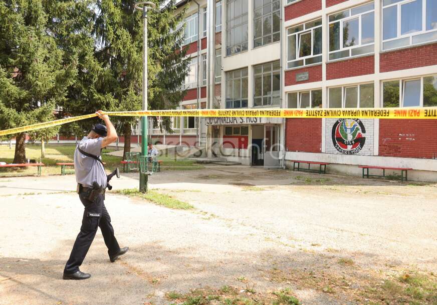 Osumnjičeni u stabilnom stanju: Završene obdukcije nastradalih u Sanskom Mostu, danas saslušavanje svjedoka