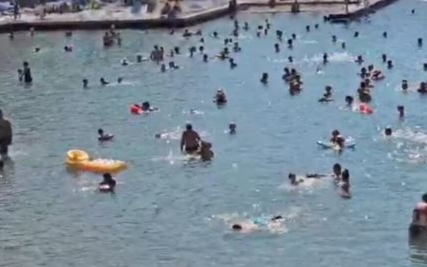 I DALJE VLADA TIŠINA Jedini grad u BiH koji izlazi na more spreman za turističku sezonu, a cijene su im PAPRENO VELIKE