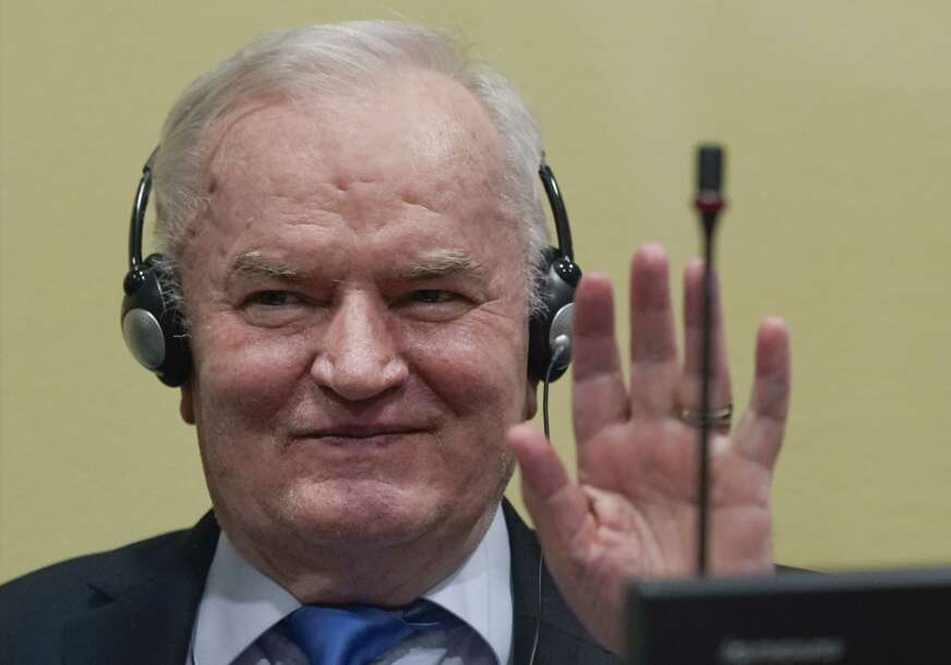 "Vezan je za krevet" General Ratko Mladić IZGUBIO SVIJEST, PAO I POVRIJEDIO GLAVU