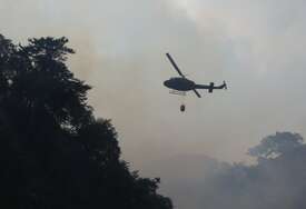 Predsjedništvo BiH jednoglasno odlučilo: Helikopter OS BiH za GAŠENJE POŽARA stiže u Crnu Goru
