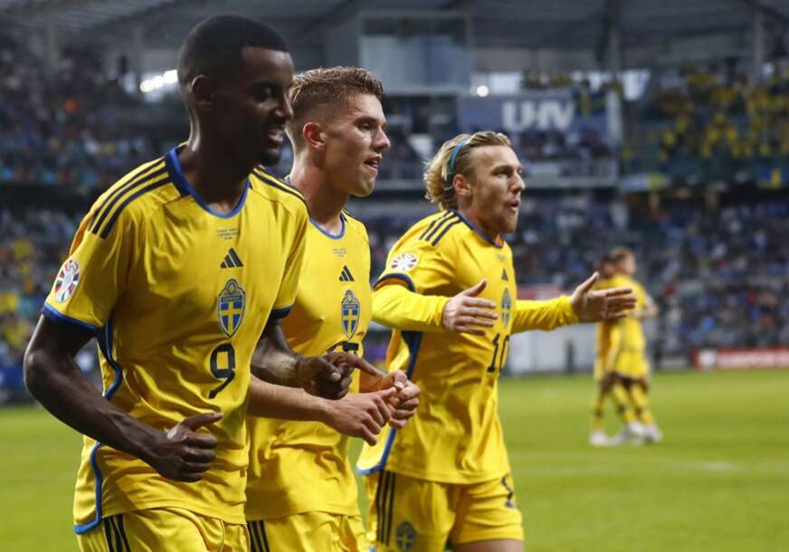 Fudbaleri Švedske slave gol