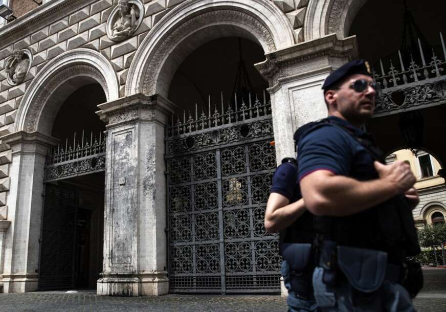 policija, Rim