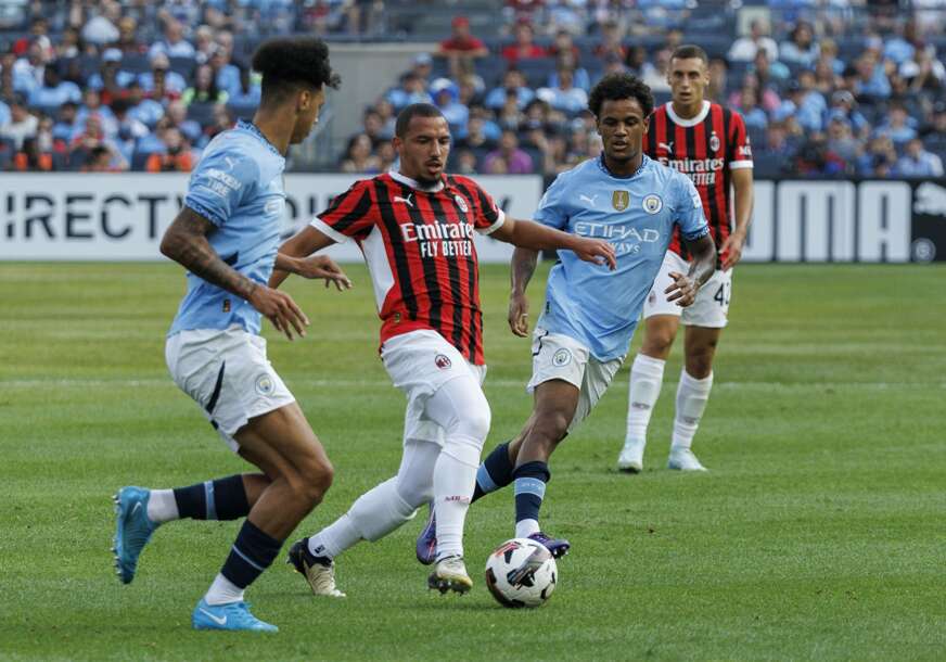 Udarac za Milan pred Liverpul: Benaser van terena 4 mjeseca