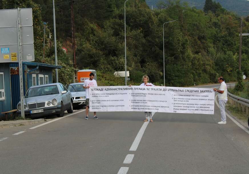 (FOTO) IMAJU 9 ZAHTJEVA Blokiran prilaz administrativnom prelazu Jarinje sa Kosovom