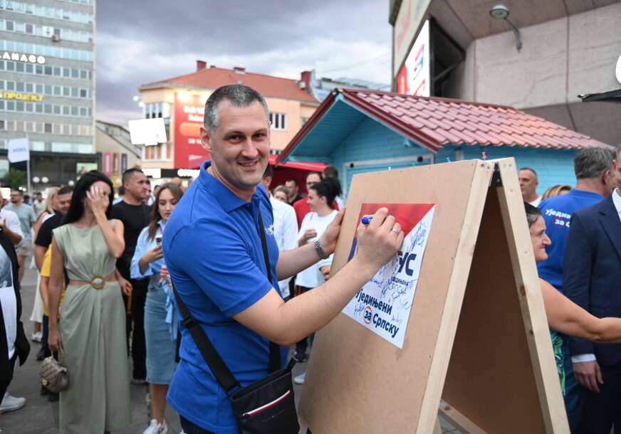 (FOTO) Neven Stanić: Svima će biti lakše kada Ujedinjena Srpska deblokira Banjaluku