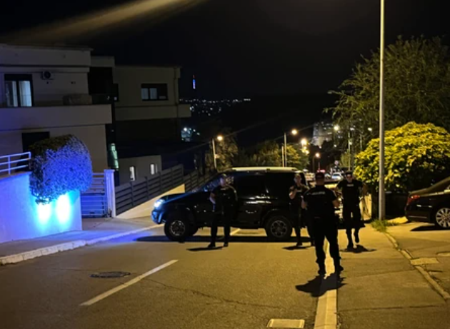 Novi detalji pucnjave na Nikolu Vavića: Napadači čekali da uđe u automobil kako bi ga RAZNIJELI BOMBOM