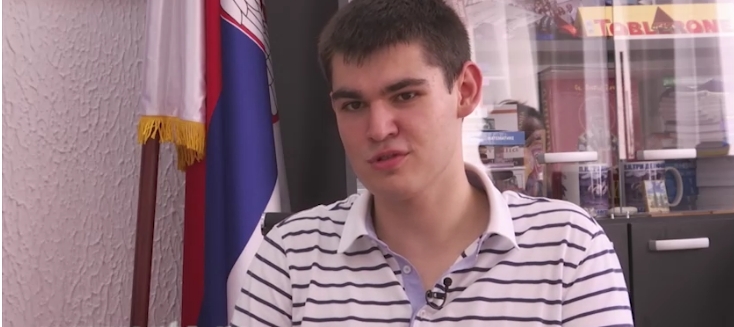 "Formula za uspjeh pored ZNANJA, mora biti i SREĆA" Janko niže medalje iz HEMIJE I FIZIKE, a želja mu je da se školuje u INOSTRANSTVU