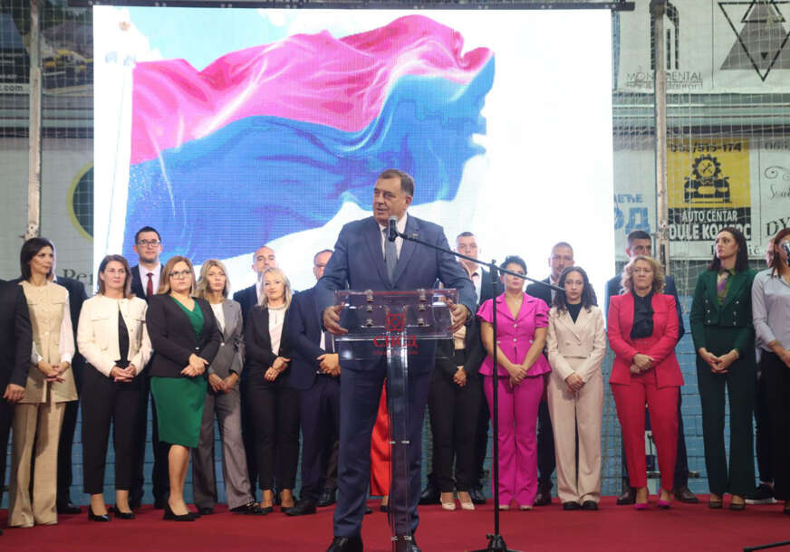 tribina snsd u aleksandrovcu