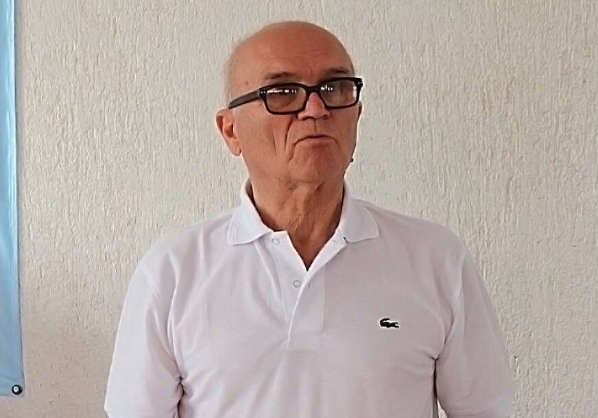 Živko Vujić pjesnik