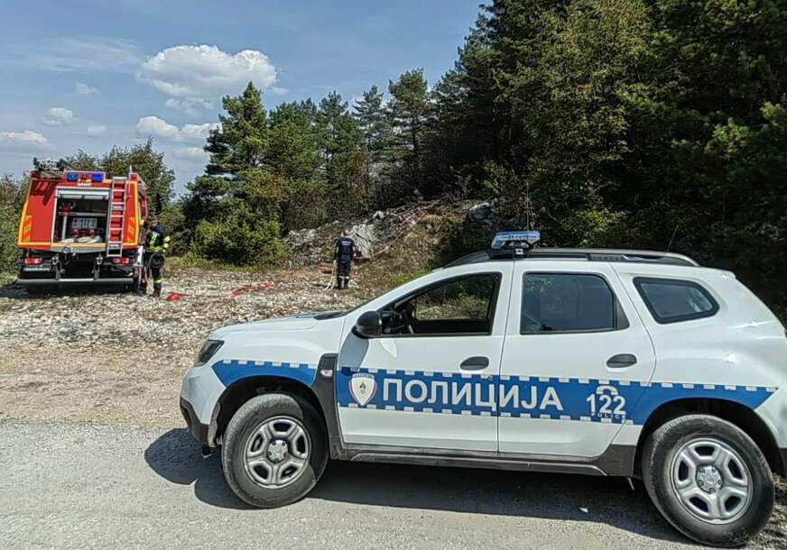 (FOTO) "Morali smo koristiti naprtnjače" Vatrogasci UGASILI POŽAR na Trebeviću