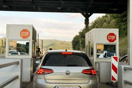 NEMA VIŠE ZAUSTAVLJANJA NA AUTOPUTU Hrvatska uvodi novi sistem naplate, evo šta to znači za vozače iz BiH
