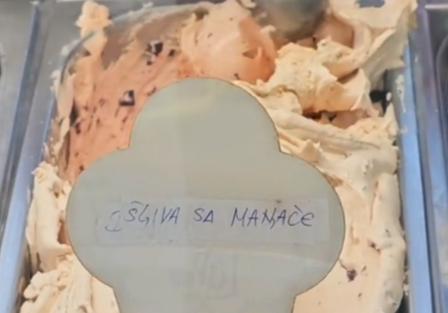 Ko kaže da idu samo u pekmez i rakiju: Jeste li znali da u Banjaluci možete da kupite SLADOLED OD ŠLJIVA i to onih sa Manjače