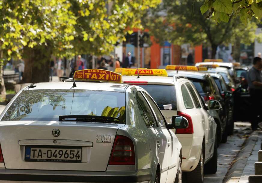 Za Grad i taksiste problema nema: 265 vozila na terenu, u praksi duplo manje, a za 1 vožnju morate okrenuti 10 brojeva