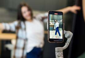 Šta je sve BESPLATNO od funkcija: Fotošop sada dostupan i za TELEFONE