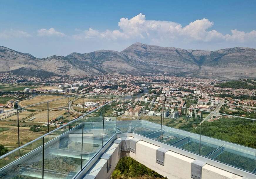 Meli Grad Ovako beogradski BLIC vidi Trebinje: „Najlepši mali grad na Balkanu sa ...