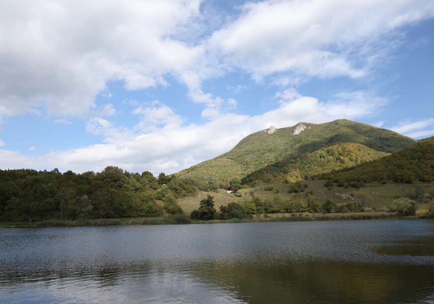 opština Jezero
