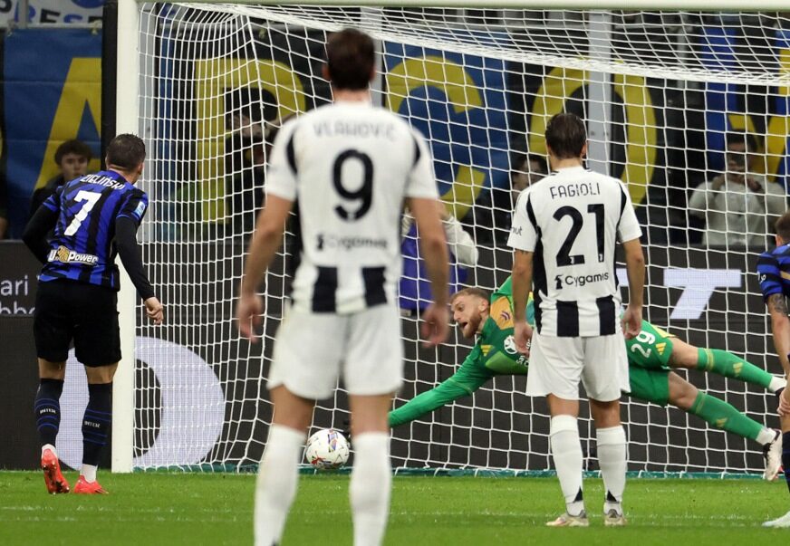 (FOTO) MEČ KAKAV DUGO NIJE VIĐEN U ITALIJI Čak 8 golova na Meaci i bez pobjednika u duelu Intera i Juventusa