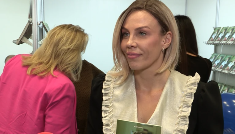 (VIDEO) "Znala sam da ćemo plakati" Njezvanova prvi put o GUBITKU BEBE, tragičan događaj opisala u svom romanu