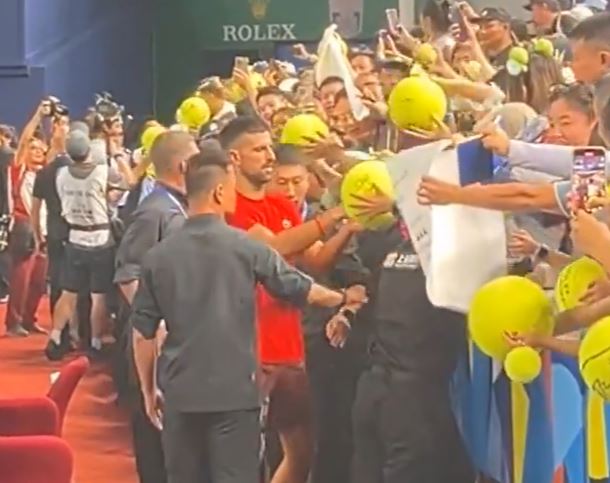 Novak Đoković  sa navijačima