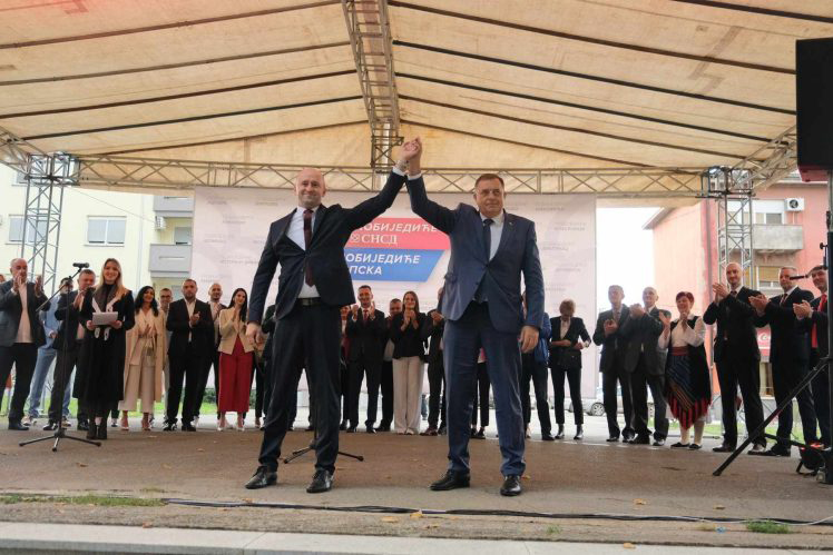 (FOTO) "Opština Brod mora se okrenuti sa potrošačkog, na razvojno budžetiranje" Zečević se zalaže za to da se odmah poslije izbora PRISTUPI REVIZIJI javnih finansija