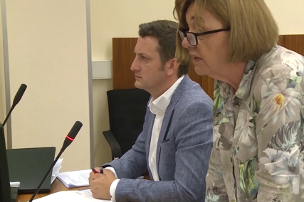 Mali noćni razgovori: Evo kako su Zeljković i optuženi putem Vibera DOGOVARALI CIJENE maski tokom PANDEMIJE