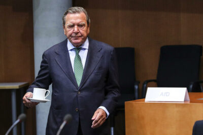 POVRATAK "PUTINOVOG SAVEZNIKA" Gerhard Šreder ponovo u milosti njemačkih socijaldemokrata