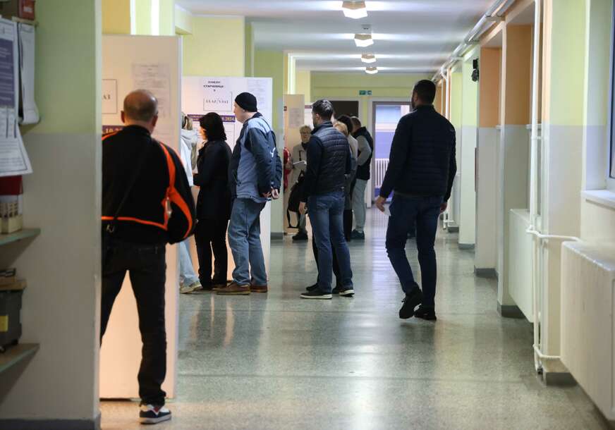 U nekim mjestima birači su OZBILJNO SHVATILI SVOJU OBAVEZU: Ove opštine mogu da se pohvale da im je izlaznost veća od 60%, a jedna prednjači sa čak 85,14 odsto