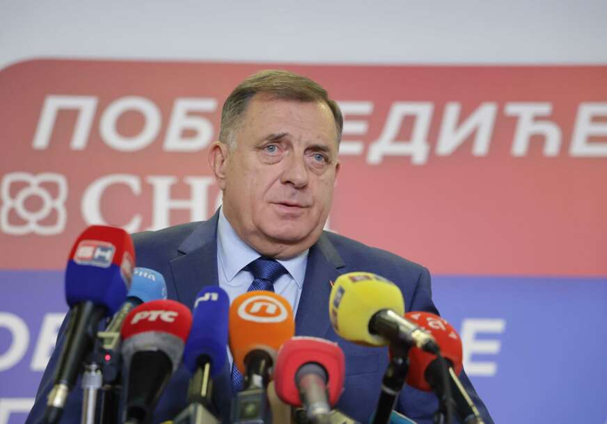 (FOTO) Dodik poručio da je SNSD velika POBJEDNIČKA STRANKA "Narod prepoznaje naše odgovorne nacionalne politike"