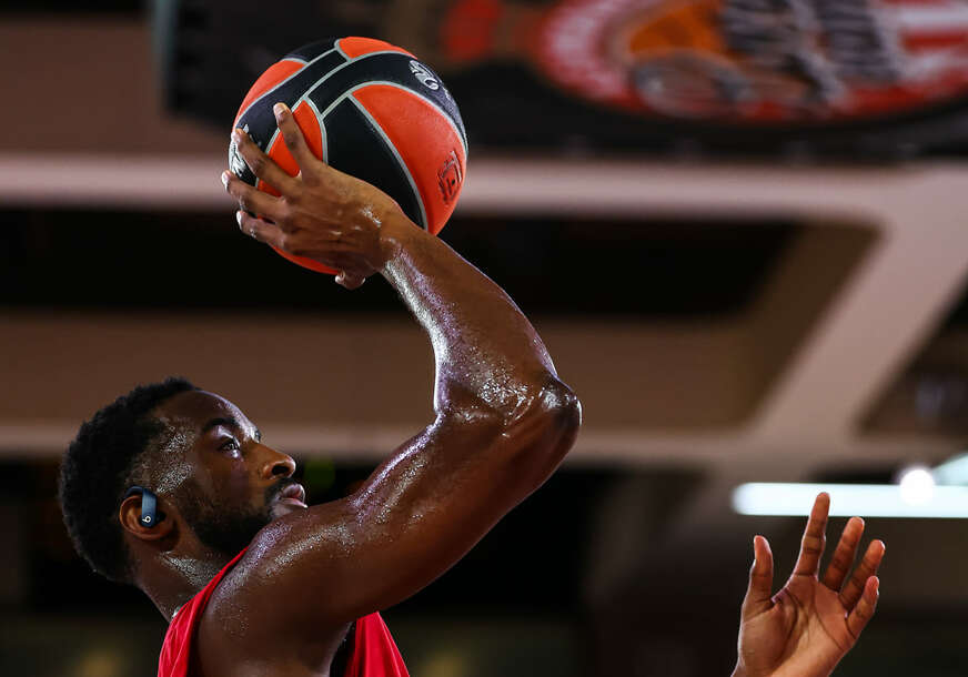 Virtus sa 0/4 ide na Partizan: Obradović zadovoljno trlja ruke