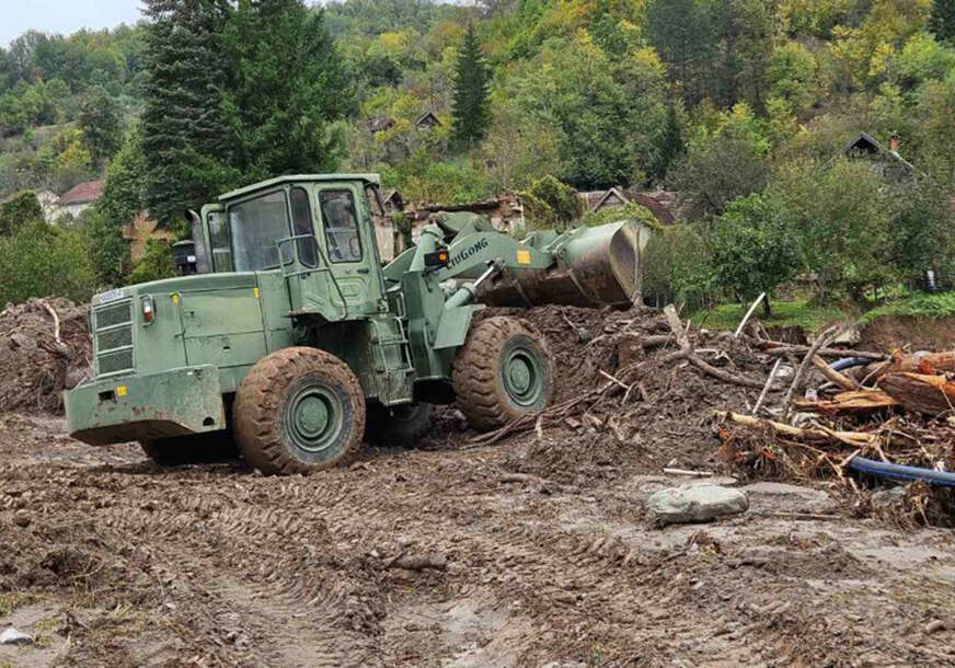 oružane sanage bih pomažu poplavljenim područjima jablanici i konjicu 