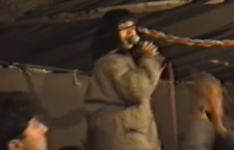 (VIDEO) Pokušajte da je prepoznate: Pjevačica je sada VELIKA ZVIJEZDA, a sa samo 9 godina pjevala je bratu na svadbi
