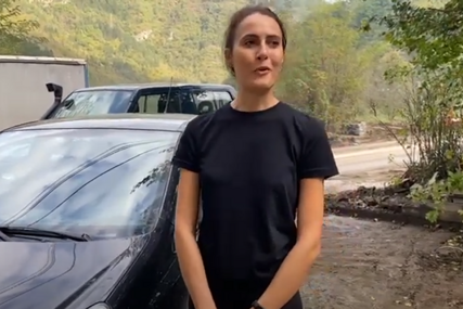 (VIDEO) U nevolji se poznaju junaci: Zerina ostala bez automobila u poplavama, drugarica joj POKLONILA SVOJ