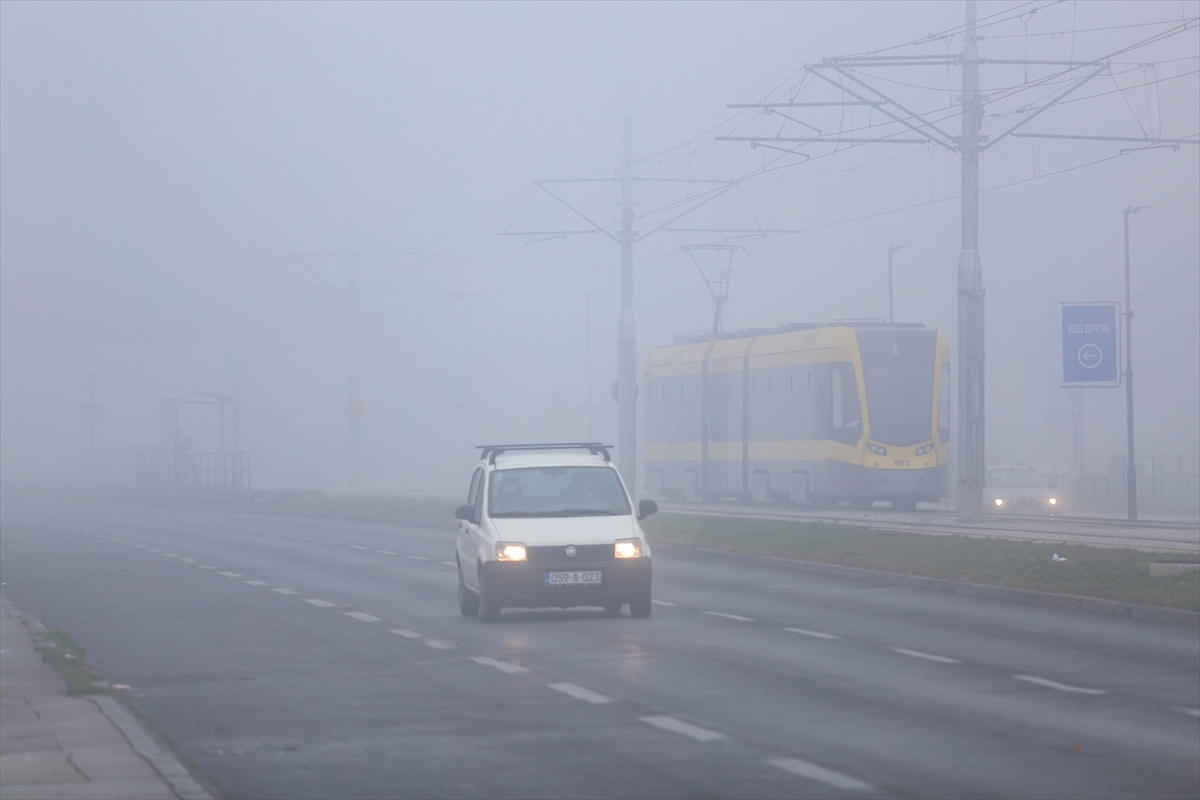 Magla smanjuje vidljivost na pojedinim dionicama uz rijeke