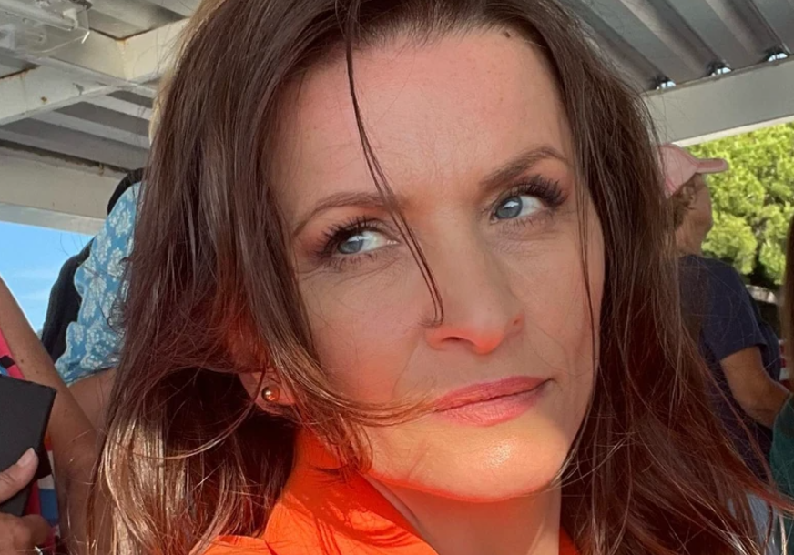 (FOTO) NAPISALA HIT MAJI BEROVIĆ Ovu poznatu srpsku glumicu gledamo u seriji "Urgentni centar", a njene tekstove pjevale su i Ksenija Pajčin i Jovana Pajić