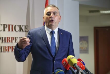 savo minić ministar poljoprivrede vodoprivrede i šumarstva 