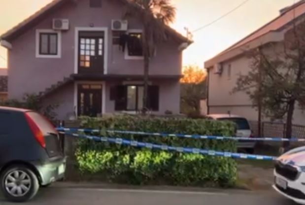 policija ispred kuce u kojoj je ubijena žena u podgorici