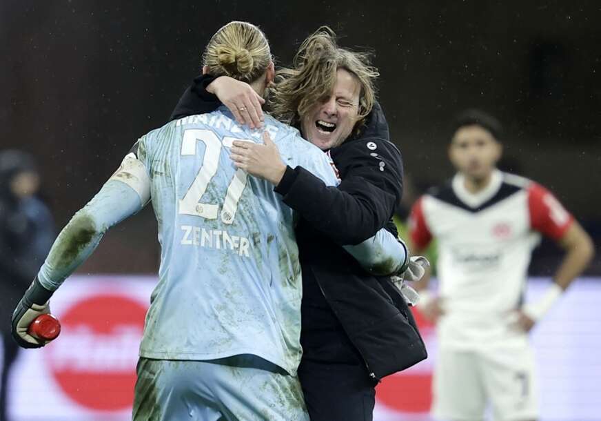 (VIDEO) Majnc razbio Ajntraht: St. Pauli šokirao Štutgart, trijumf Mehengladbaha
