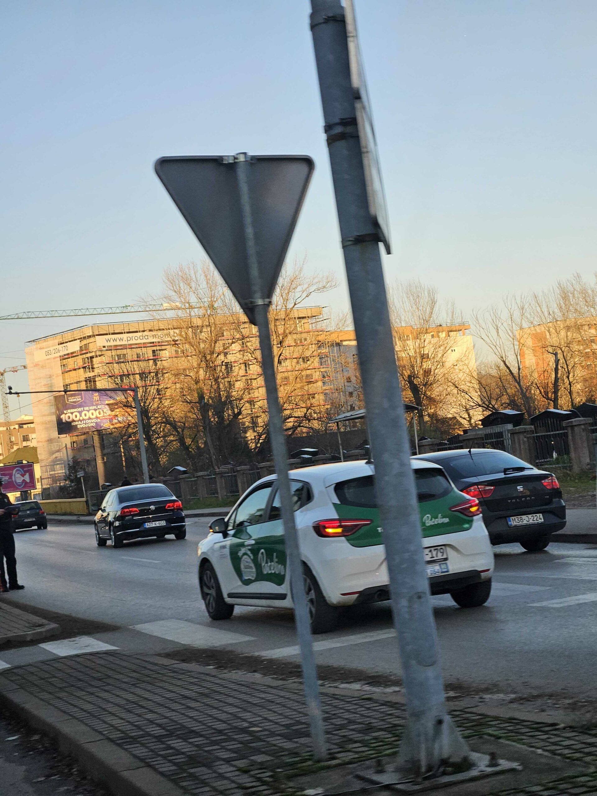 nesreća na kružnom toku kod reborvačkog mosta