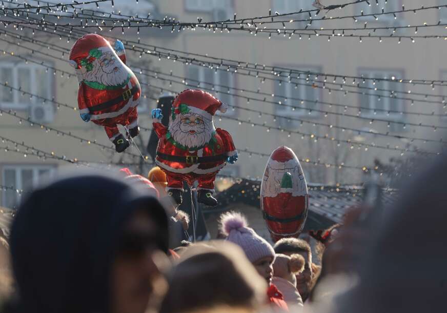 „Tačno znaju šta im prija, a šta ih umara“ Psiholozi otkrivaju kakvi su ljudi koji žele da Novu godinu DOČEKAJU SAMI