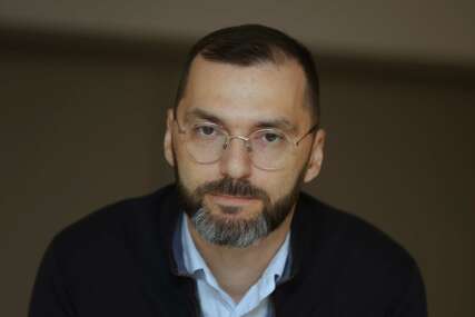 (FOTO) "MORALNO I PRAVNO DISKUTABILNO" Izjava direktorke OŠ "Georgi Stojkov Rakovski" šokirala Milana Grubora, pozvao nadležne da reaguju