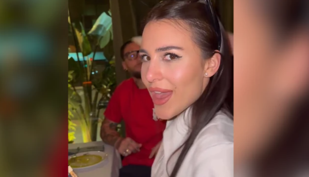 (VIDEO) Pjesma i veselje odjekivali restoranom: Ema Radujko i Anastasija Ražnatović uživale u provodu sa Gudeljom