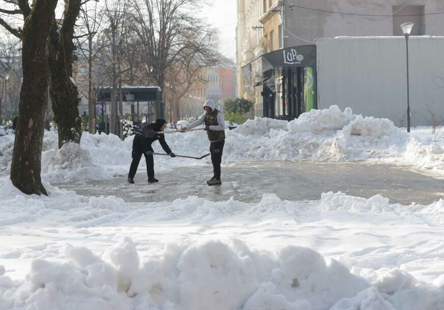 Na Čemernu skoro pola metra snijega: Danas OBLAČNO I SUVO VRIJEME uz blagi porast dnevnih temperatura