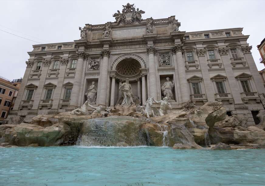 Završeni radovi na rimskoj Fontani di Trevi